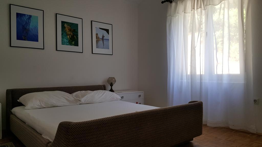 Apartment Viktor Sali Zewnętrze zdjęcie